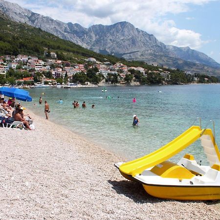 Apartments With A Parking Space Brela, Makarska - 16596 Eksteriør billede